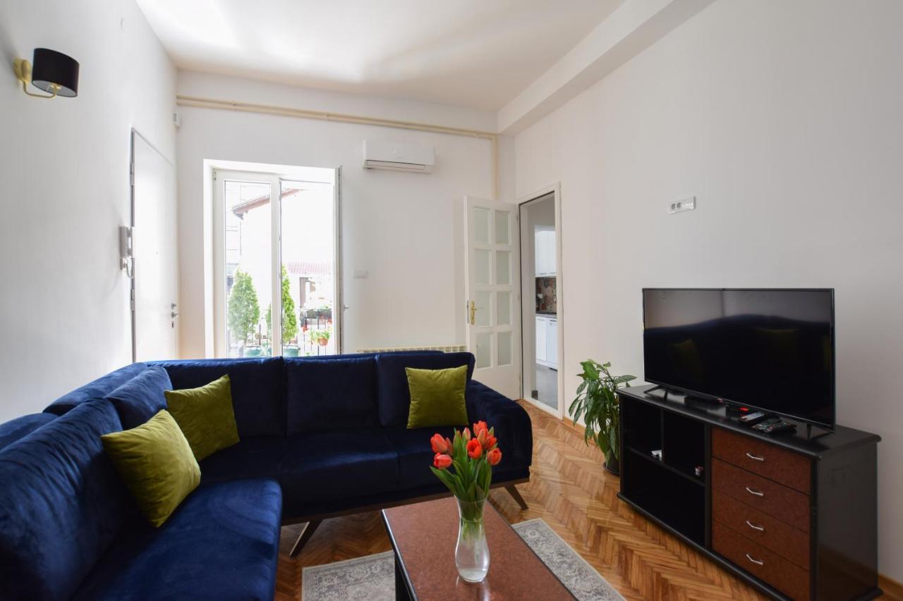 Crown Apartment - Your Most Comfortable Stay Belgrado Exterior foto